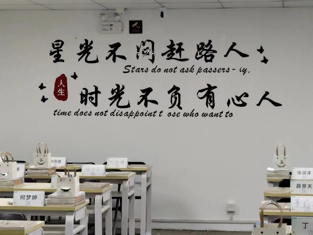 93a60a8116ed9f9706c6f1931300b40e.jpg