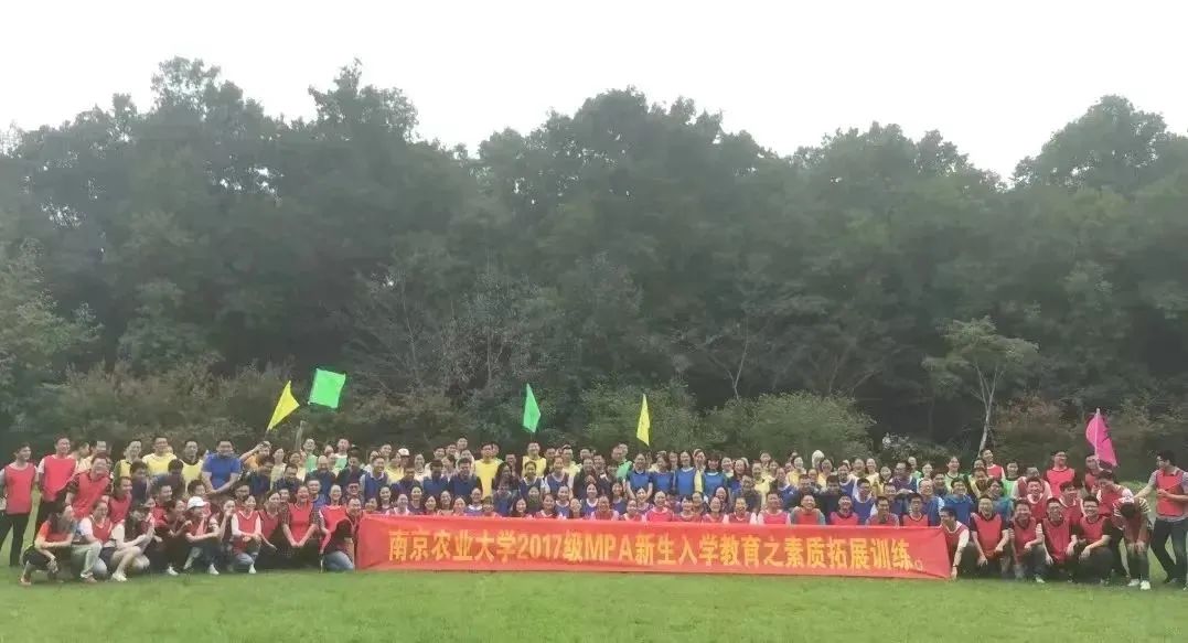 36605d5b9c6fc36163749b608e8c7682.jpg